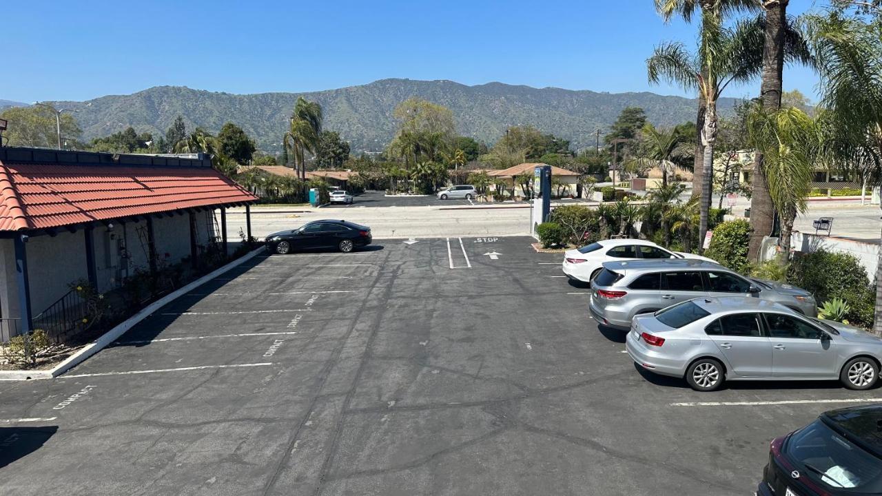 Garden Inn And Suites Glendora Esterno foto